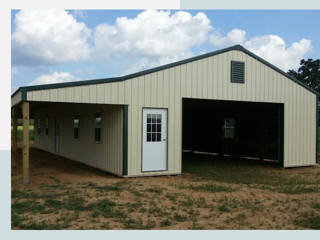 Строительство конюшен в Сегеже